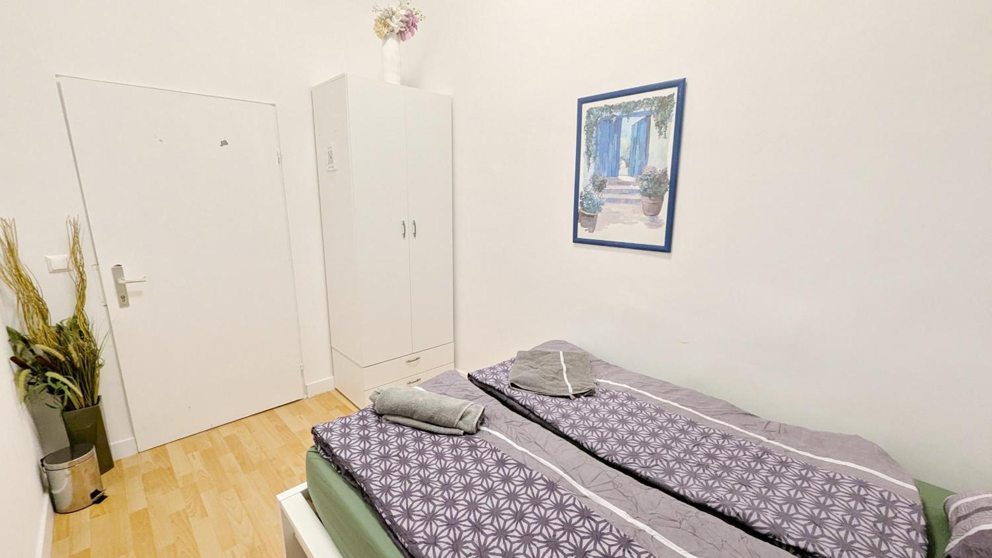 Privatunterkunft Comfortable In Lugner Area