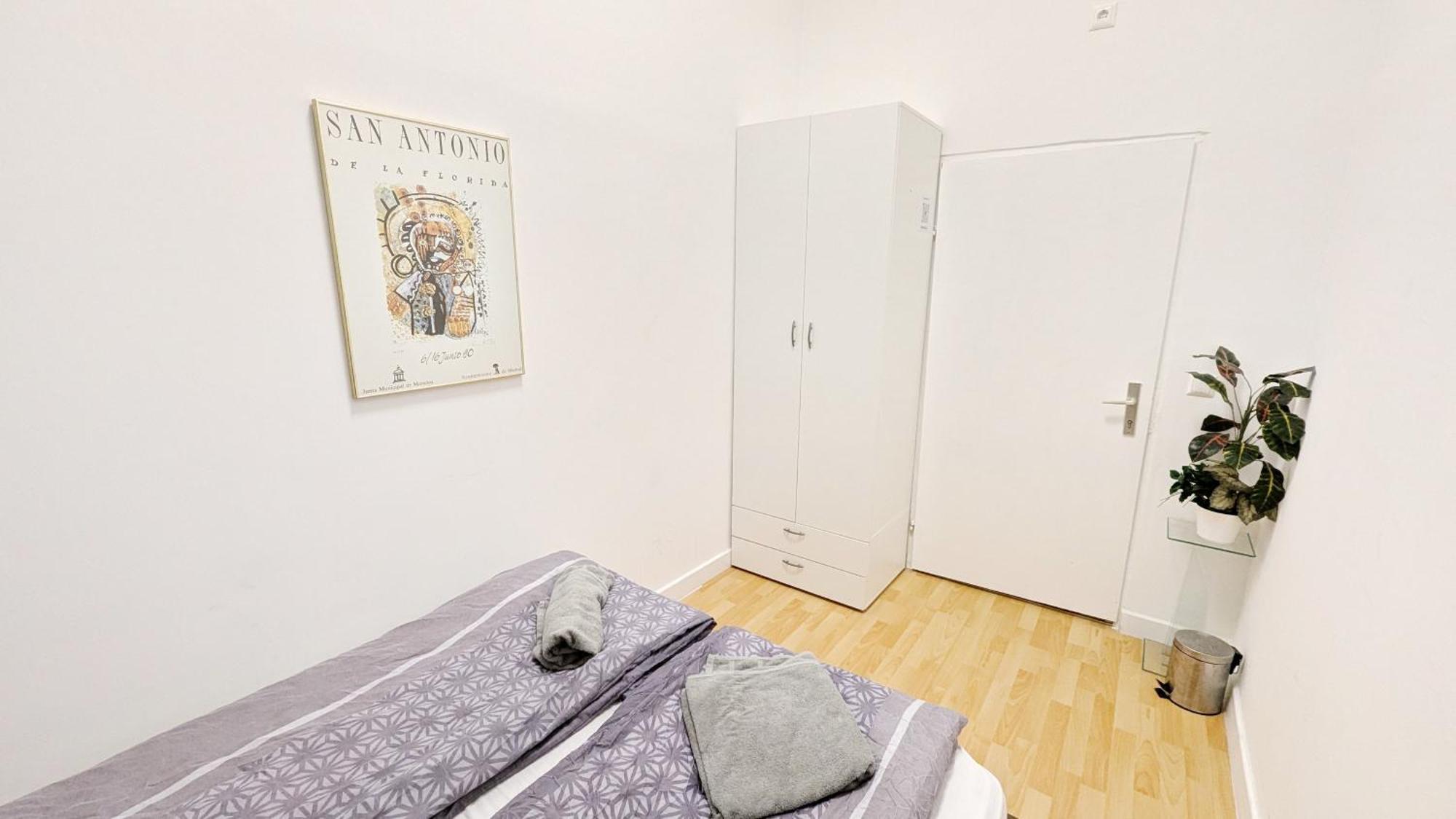 Comfortable In Lugner Area Privatunterkunft Wien